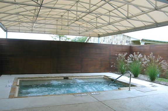 Spa Django Relaxation Pool